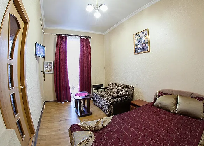 Apartment подобово на вулиці чорновола 31 біля форуму у місті львові біля малевича *