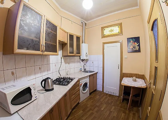 Apartment подобово на вулиці чорновола 31 біля форуму у місті львові біля малевича *